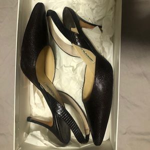 Manolo Blahnik Slingback Pump